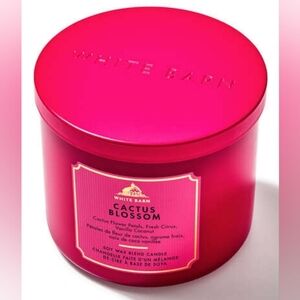 White Barn Cactus Blossom Fuchsia Candle